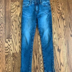 Size 25 AG blue jeans